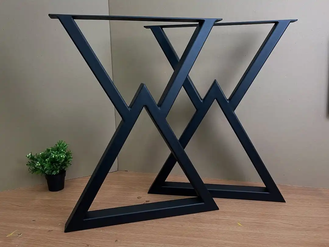 Picioare de masă metalice model Diamond, negre